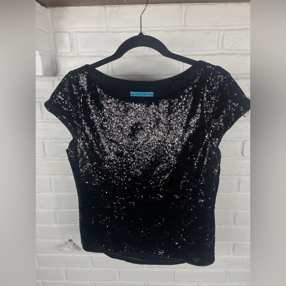 Alice Olivia Black Solid Sequin Short‎ Sleeve Blouse Size Small Party Silk NYE